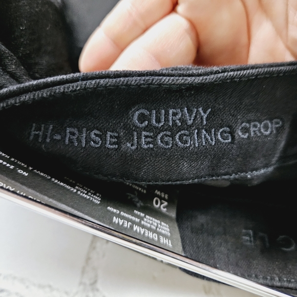 AMERICAN EAGLE | The Dream Jean curvy high rise jegging crop - Picture 6 of 11